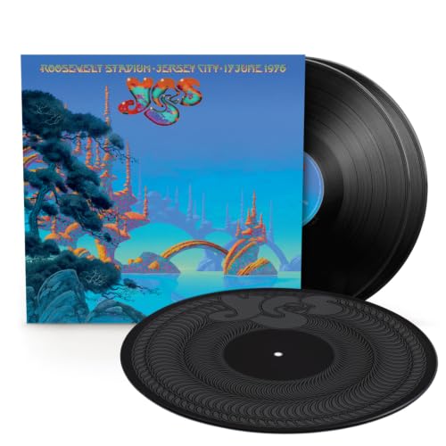 YES - LIVE AT ROOSEVELT STADIUM JERSEY CITY NJ (17-06-76)