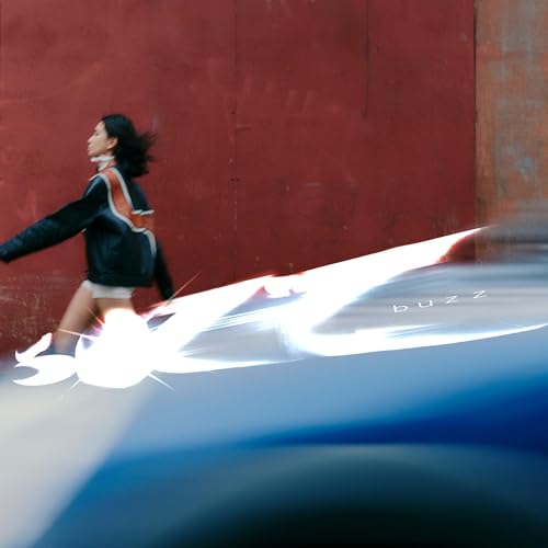 NIKI - BUZZ (OPAQUE FRUIT PUNCH VINYL)