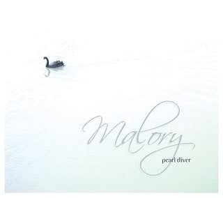 MALORY  - PEARL DIVER