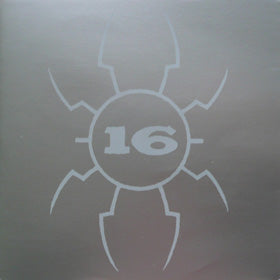 16  - CURVES THAT KICK