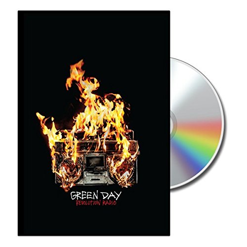 GREEN DAY - REVOLUTION RADIO (DLX. CD BOOK)