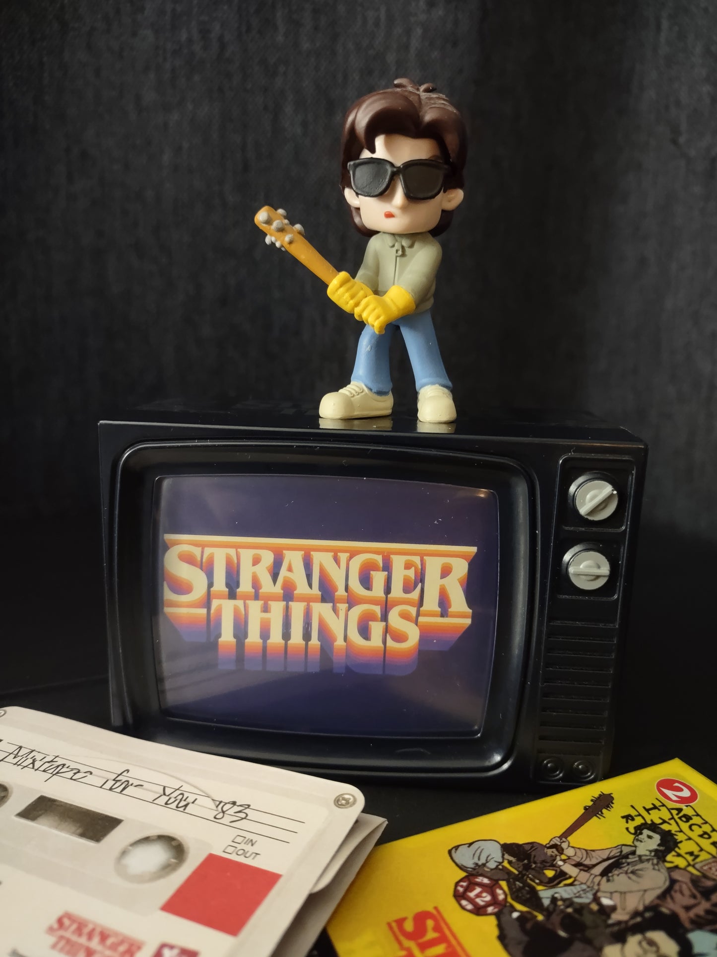 STRANGER THINGS: STEVE - YUME-BLIND BOX-UPSIDE DOWN CAPSULE